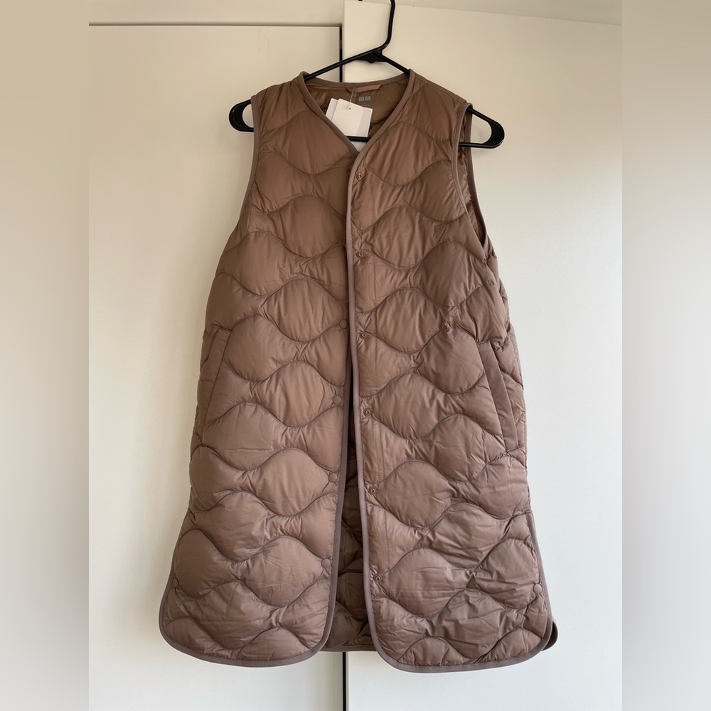 COPY - Uniqlo ultra light down quilted vest